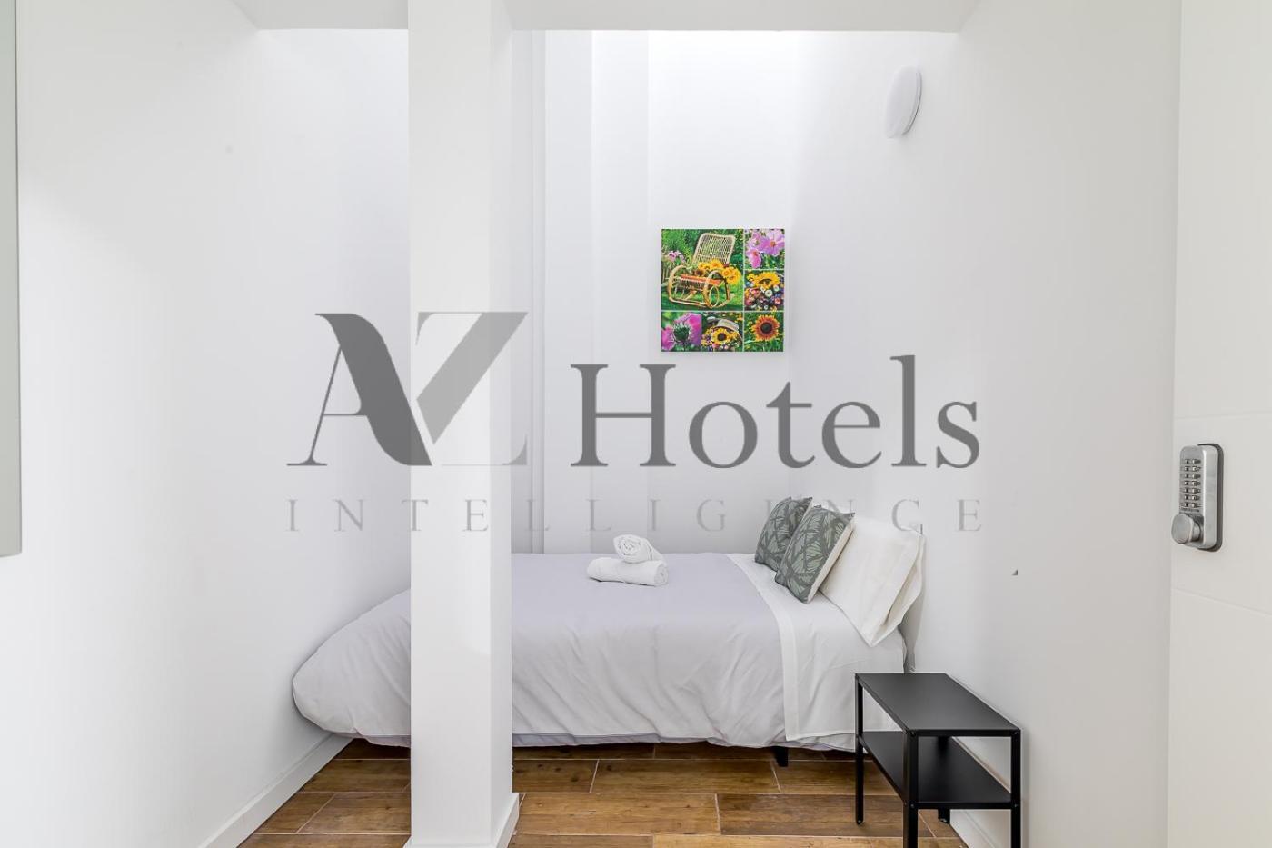 Ayz Luis Cabrera-Auto Check-In Property マドリード エクステリア 写真