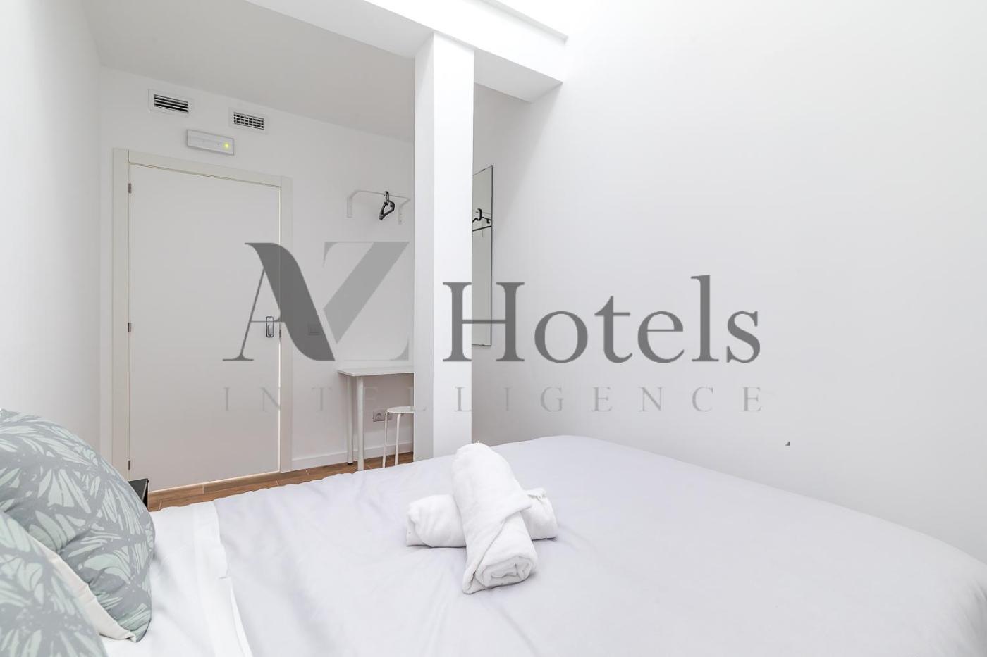 Ayz Luis Cabrera-Auto Check-In Property マドリード エクステリア 写真